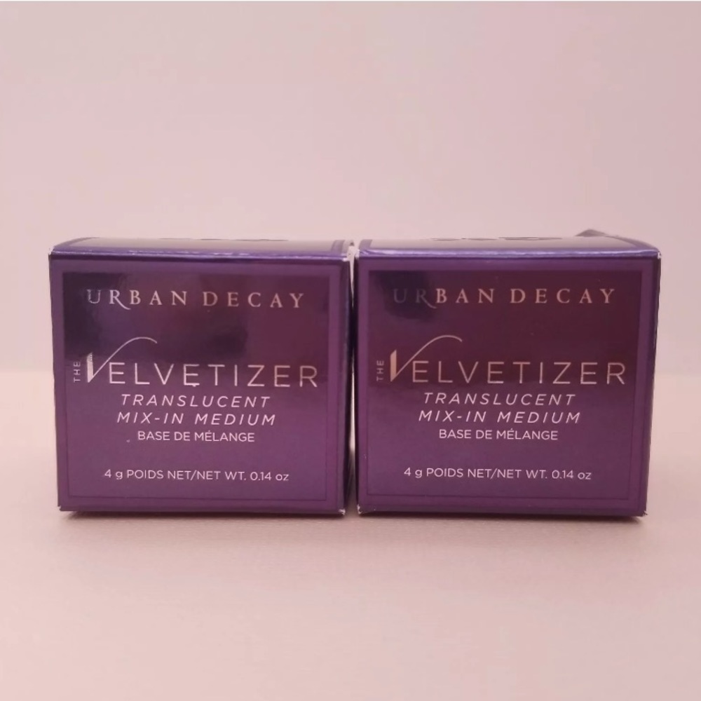 2 Urban Decay The Velvetizer Translucent Mix-In